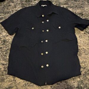 Black Short Sleeve Top